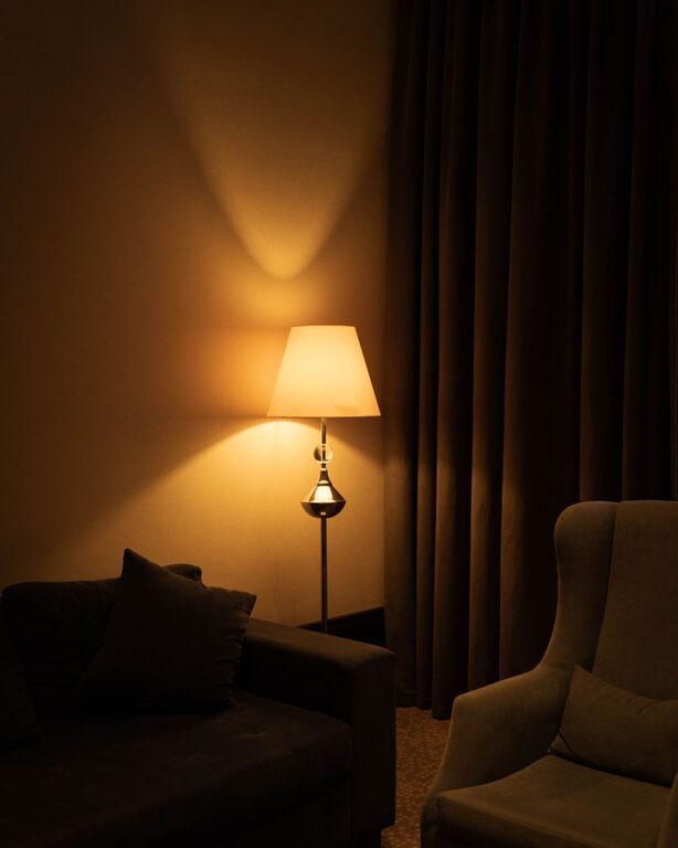 Tips for Creating a Cozy and Inviting Home Office Space